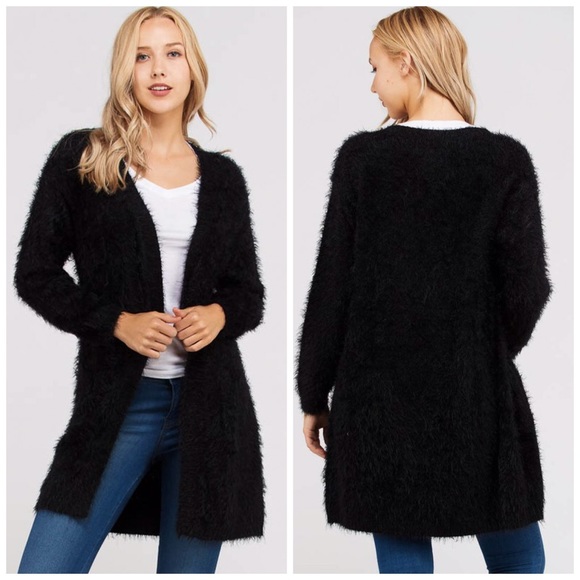 Sweaters - 🛍LAST!!! Black Long Line Fuzzy Cardigan!